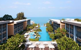 Renaissance Pattaya Resort & Spa